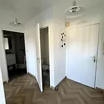 Neuf Avec Balcon Et Parking Prive Διαμέρισμα *