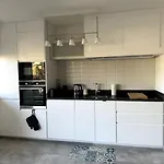 Neuf Avec Balcon Et Parking Prive Διαμέρισμα *