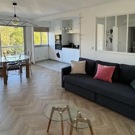 Neuf Avec Balcon Et Parking Prive Apartment Caen