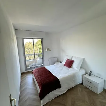 Neuf Avec Balcon Et Parking Prive Apartman Caen