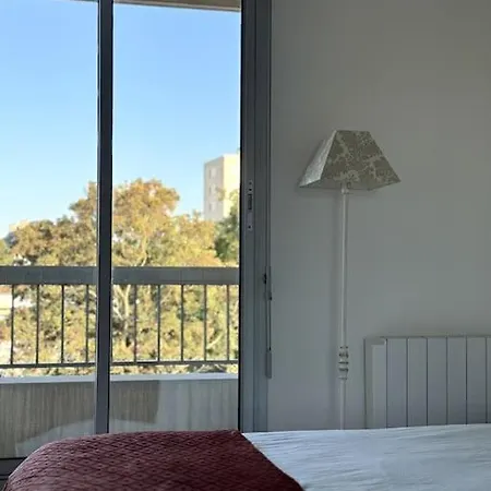 Neuf Avec Balcon Et Parking Prive * Caen