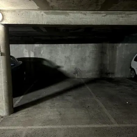 Neuf Avec Balcon Et Parking Prive Caen