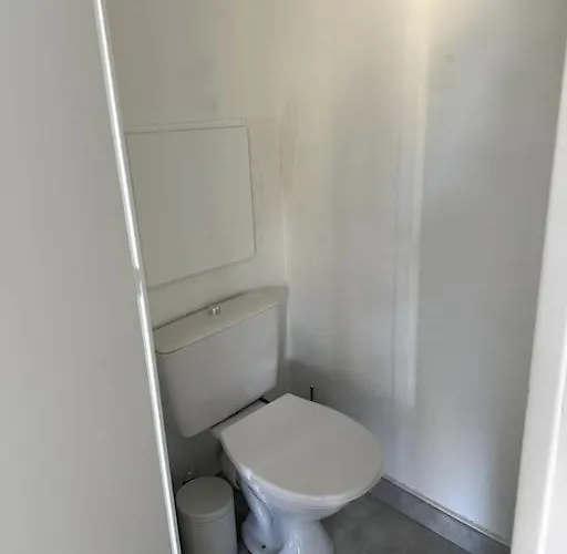 Neuf Avec Balcon Et Parking Prive Apartment